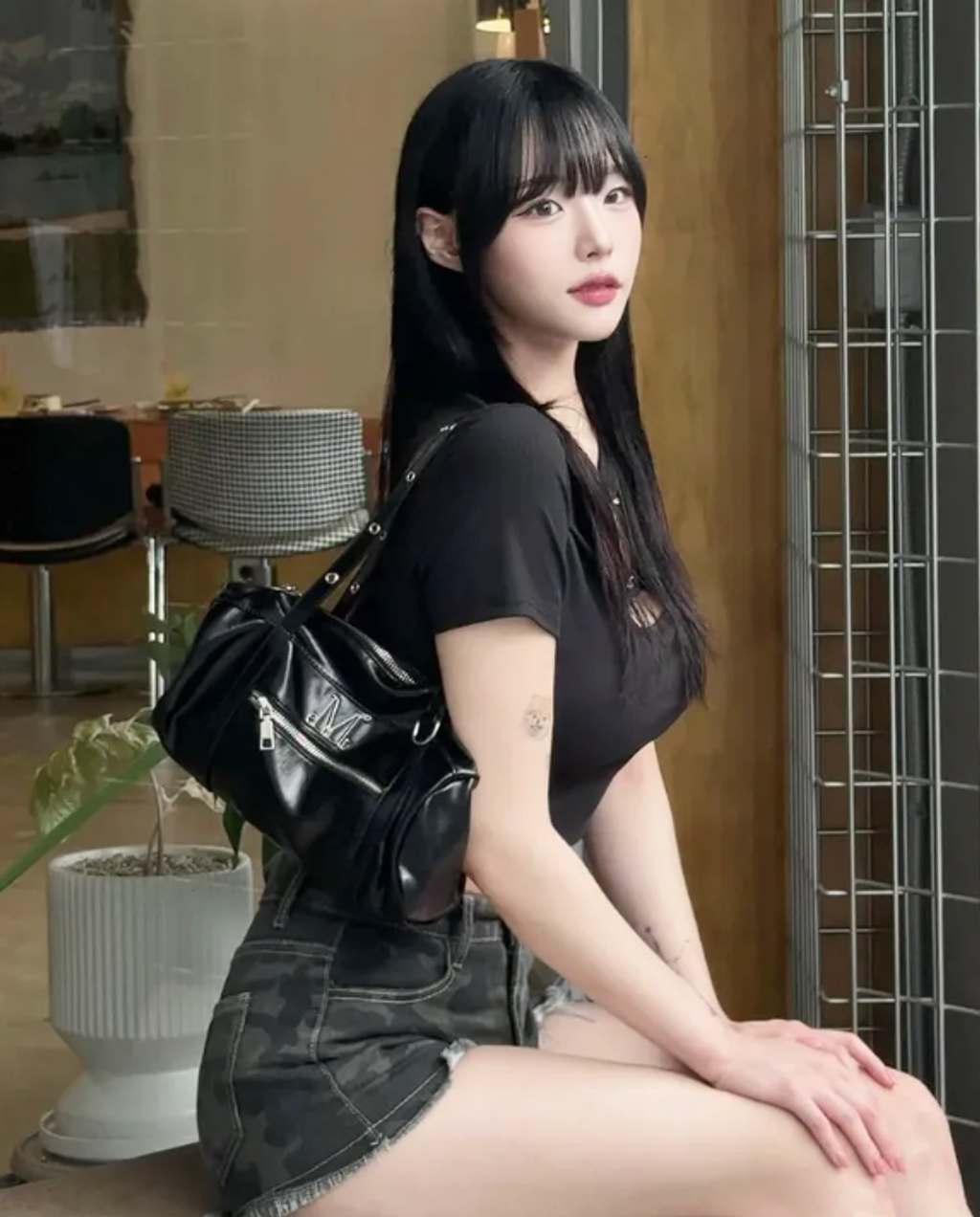 截圖 2025-12-08 21.57.48