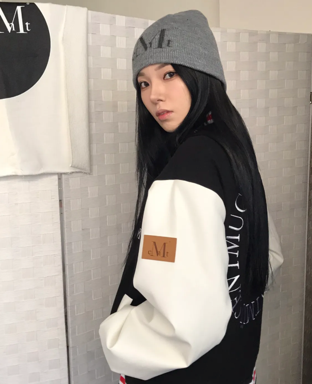 截圖 2025-12-08 22.42.20