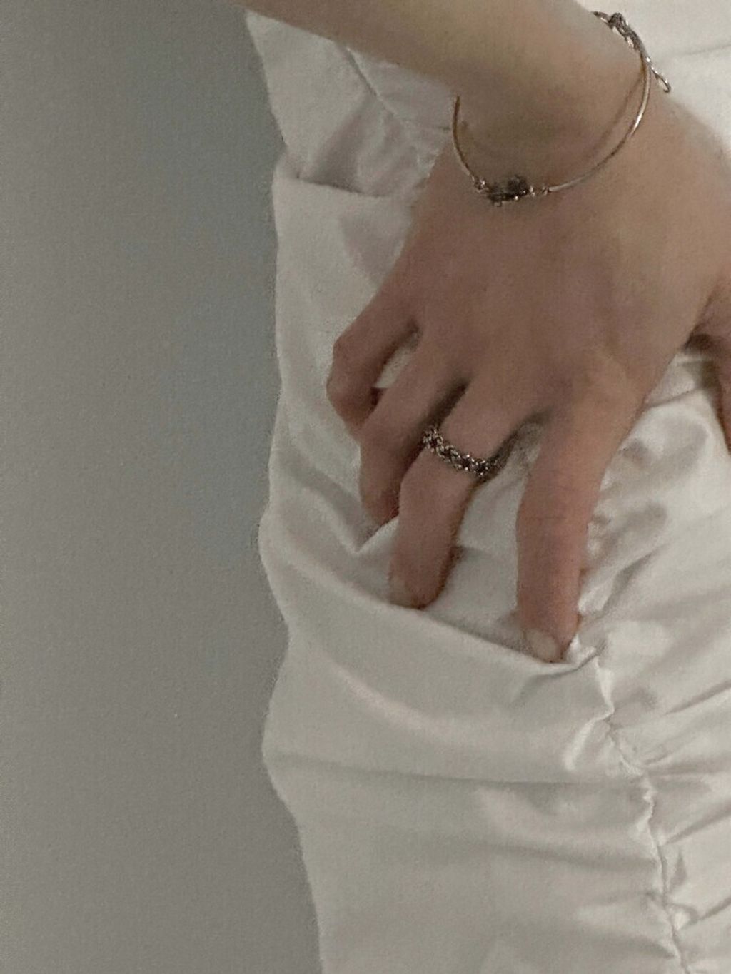 image_1712217368393_750