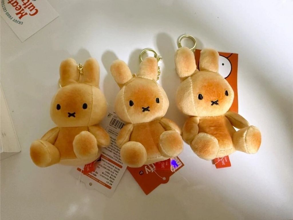 17661452538402e4615e916f3b4d6f12ed61cd35f77eaf3e249a6ca0cb345535b24e40fdbd29d0