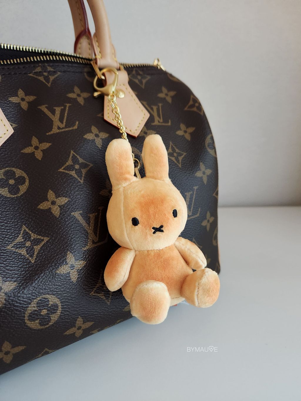 SE-adecfdf8-5f62-4b88-9fe9-b1664e7721a4