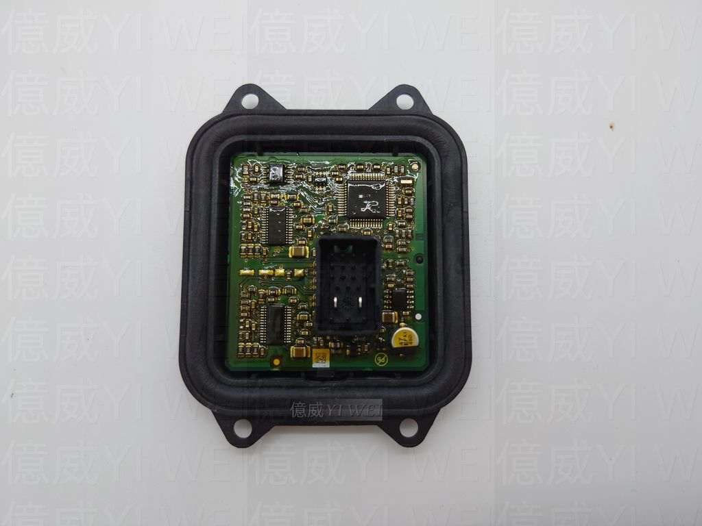 63117182396(原廠全新)-1