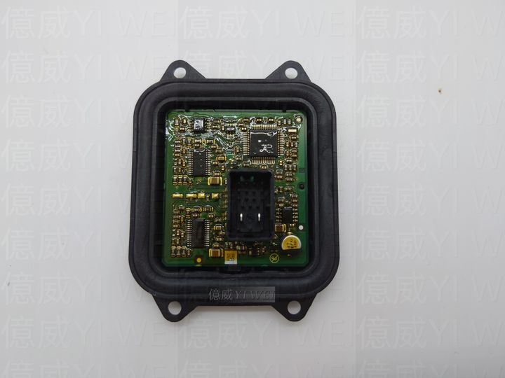 63117182396(原廠全新)-1