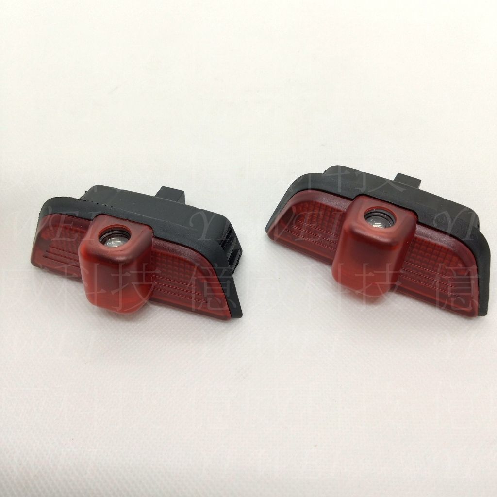 tw-11134207-81ztg-mequ4wchor2da7