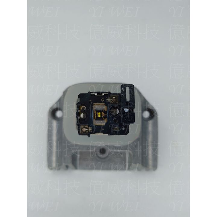 tw-11134207-7rash-m3mz4r5gwfbucf
