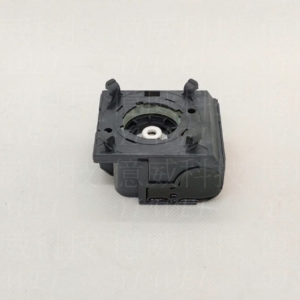 tw-11134207-7ra0u-md4jq2flrh8f14