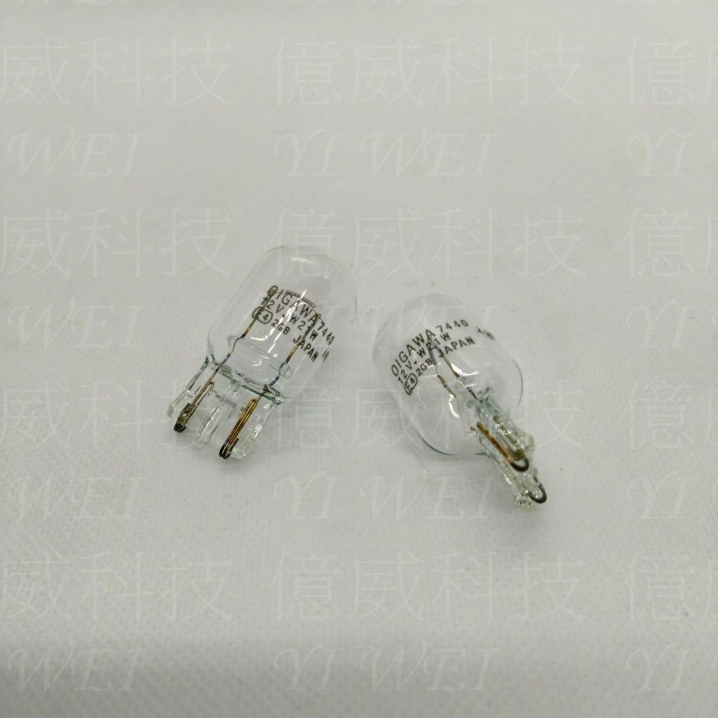 tw-11134207-81ztq-meplp7022vwn77