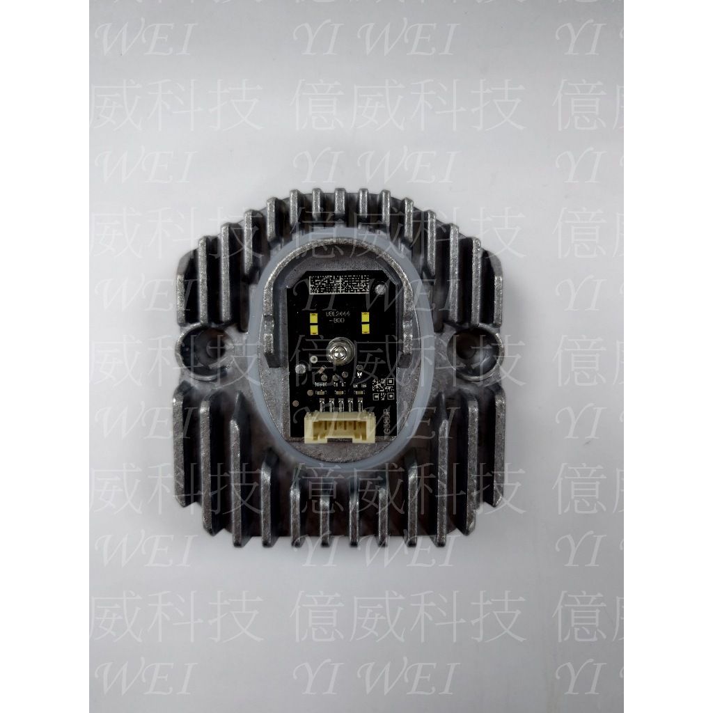 tw-11134207-7r98p-lyzwzuq0yq7222