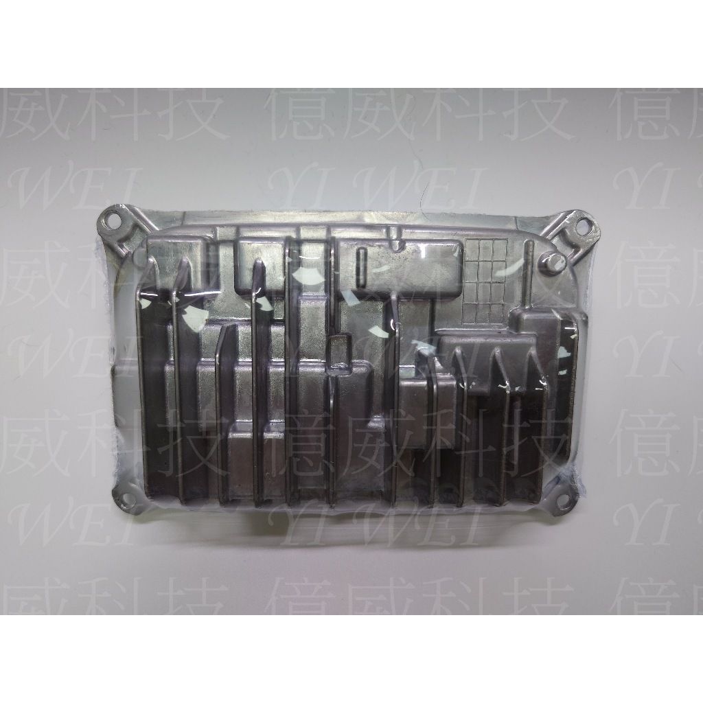 tw-11134207-7ra0h-mcq118vwppm4b3