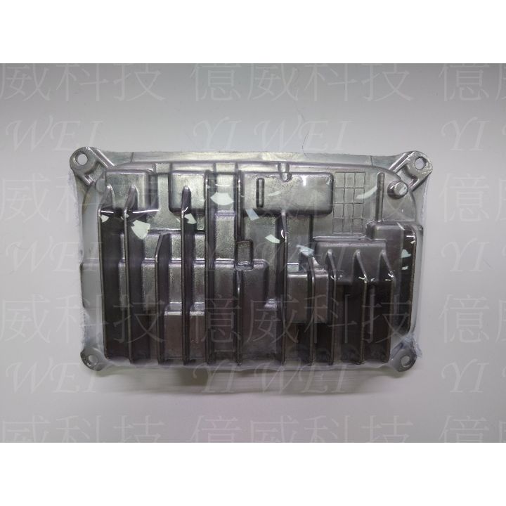 tw-11134207-7ra0h-mcq118vwppm4b3
