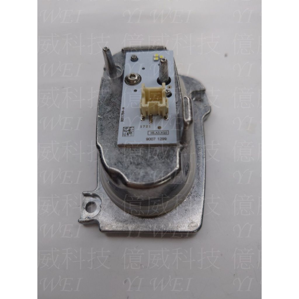 tw-11134207-7rasl-m2ue21q461lw94