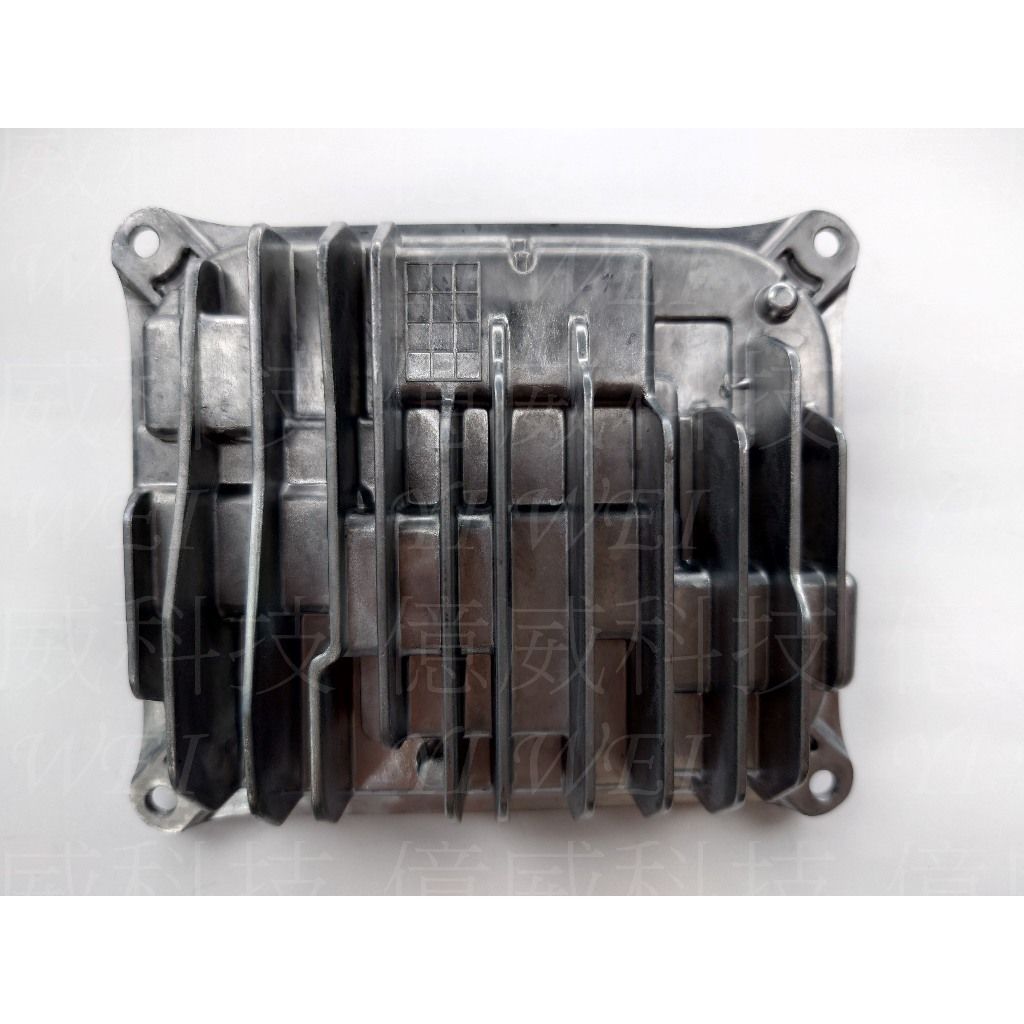 tw-11134207-7r98r-m01ie7uwuinb48