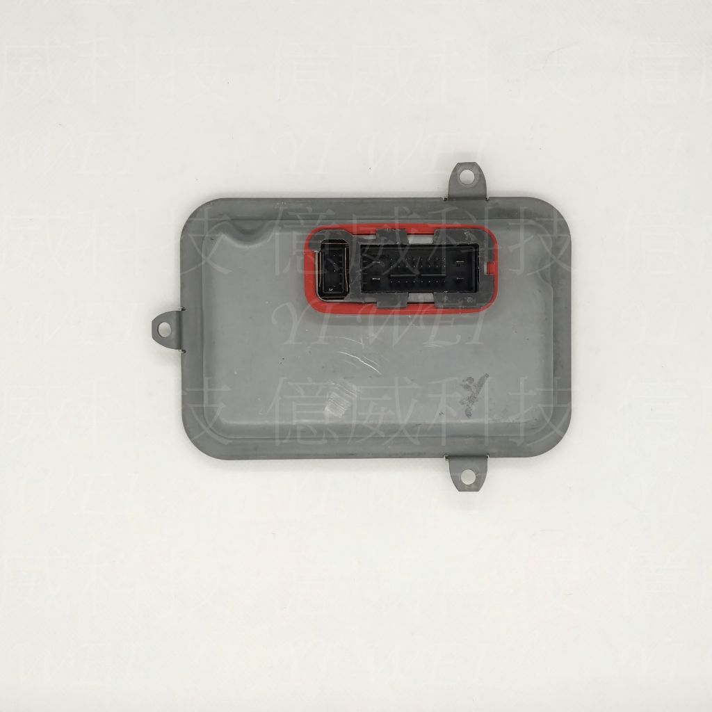 tw-11134207-7ra0h-mbniq85of1f26b