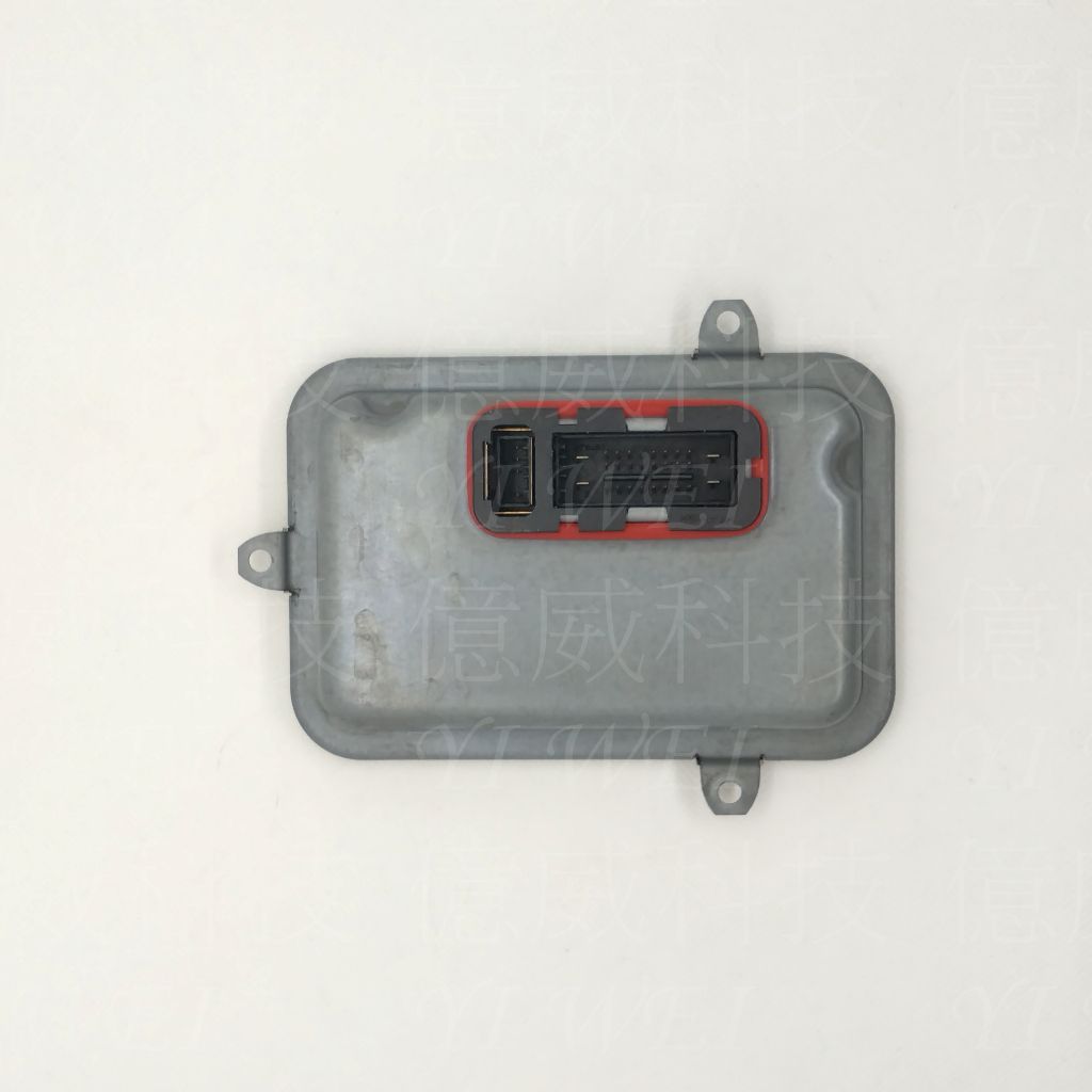 tw-11134207-7ra0k-mbop11ek7a023d