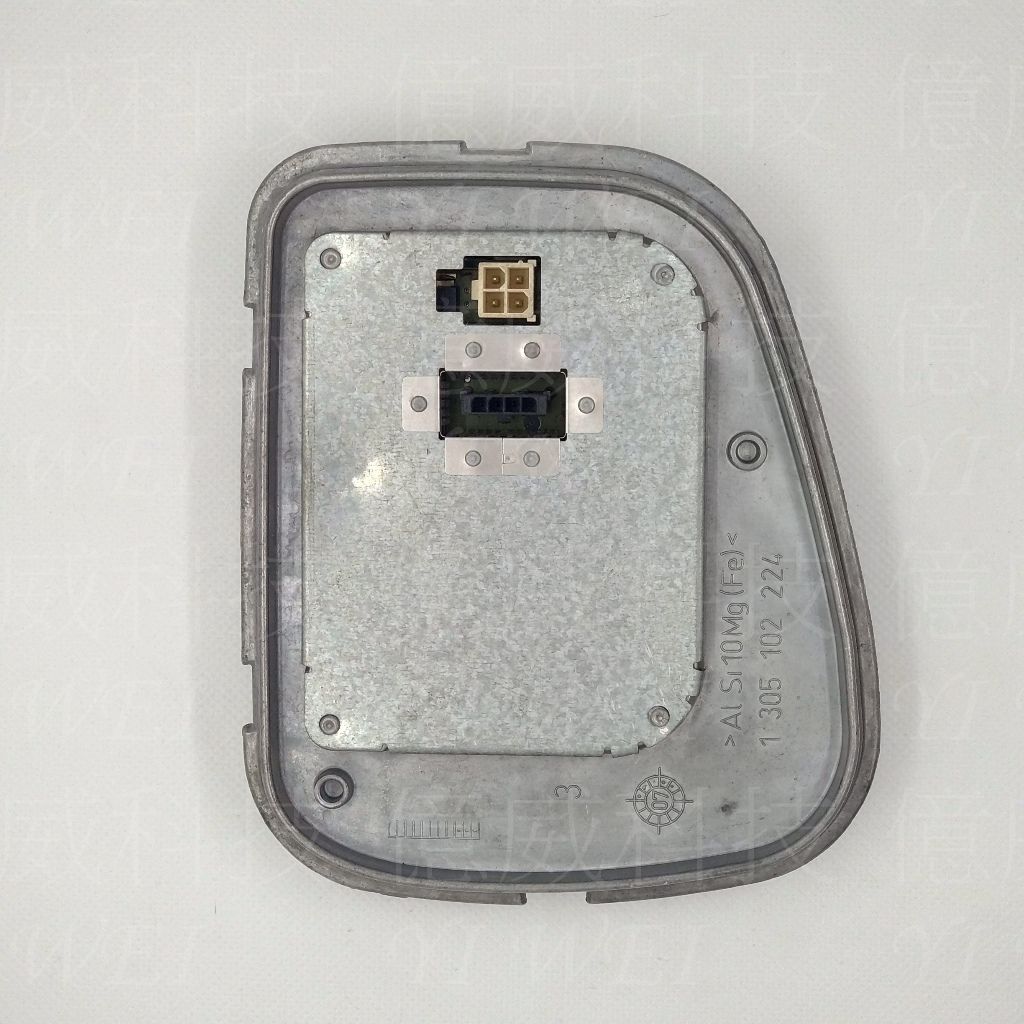 tw-11134207-7ra0o-mbnhwhjd51pq60