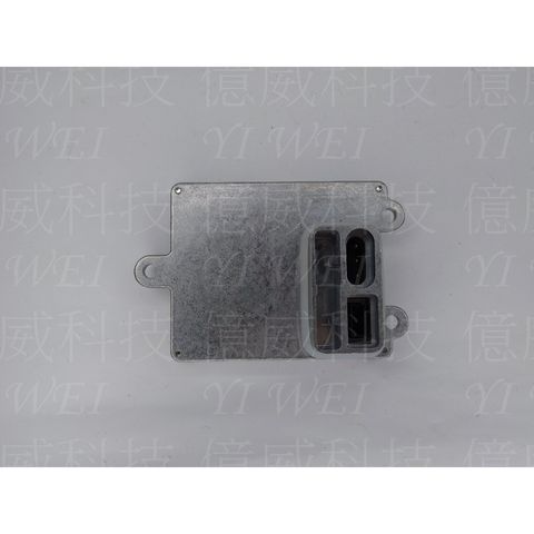 tw-11134207-7rasf-m3bpyy2xk6s71e