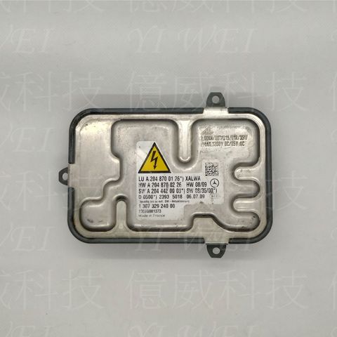 tw-11134207-7ra0r-mbonazedcx89b2