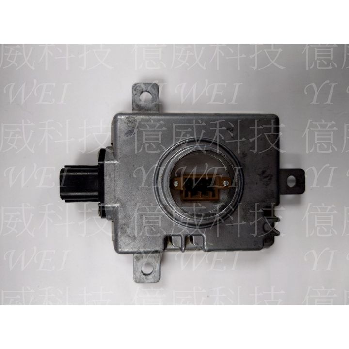 tw-11134207-7r991-lt50qm6gcyc2da