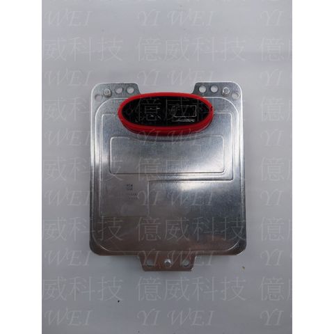 tw-11134207-7rasf-m2rqi4ggz1bf63