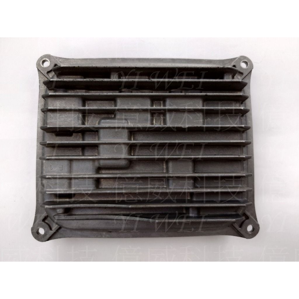 tw-11134207-7r98v-m02gfjnukc0j76