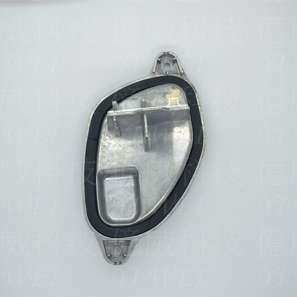 tw-11134207-7rbkd-m9pev94s6d3ma7