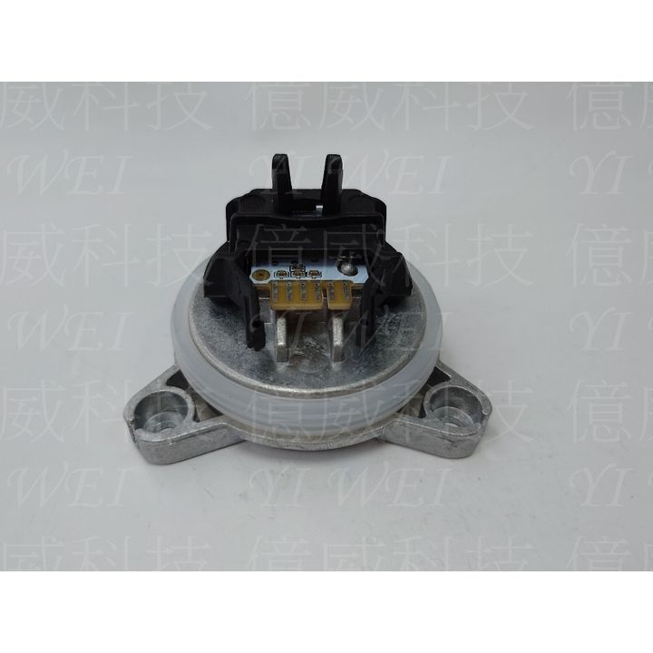 tw-11134207-7rbk5-m95dqp1l04pyf5