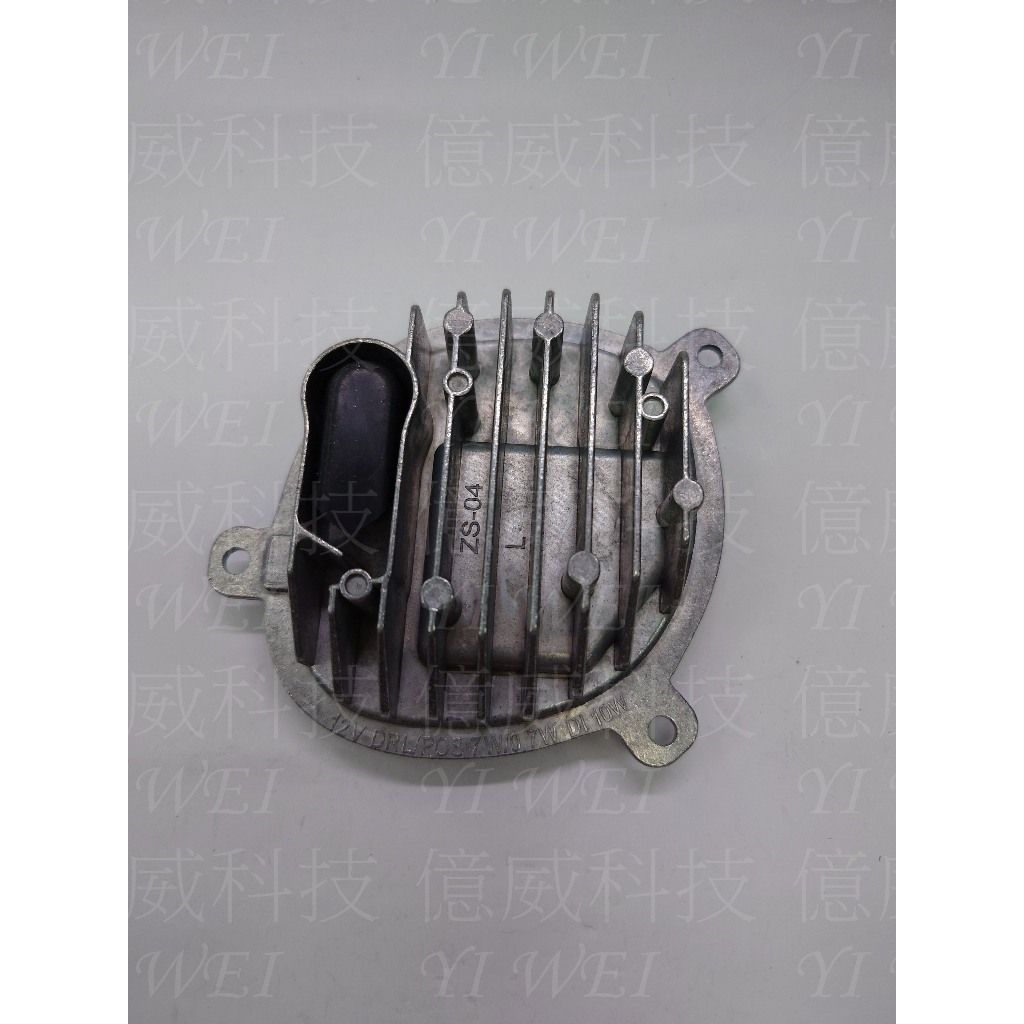 tw-11134207-7rbk0-m95a7thh17fq26