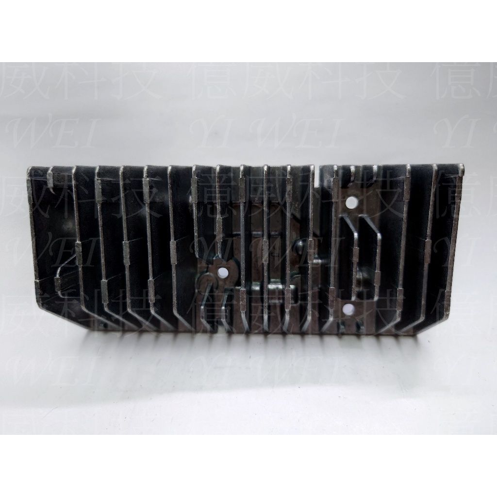 tw-11134207-7rbk7-m9409vpx8hol5c