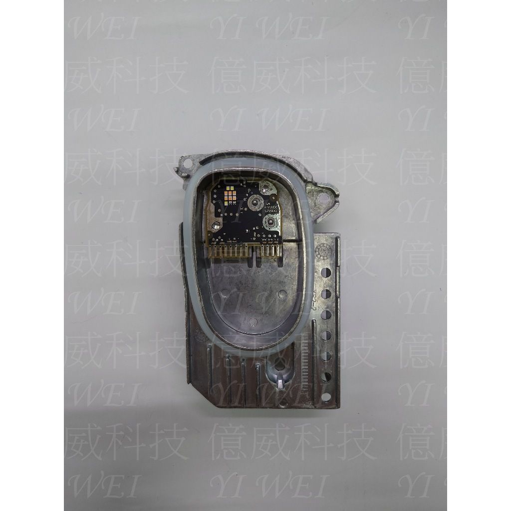 tw-11134207-7rbkd-m8yfpdzsl04n63