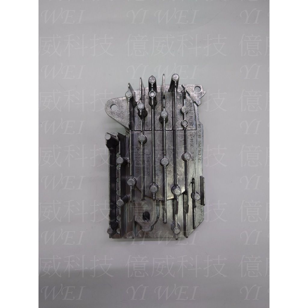 tw-11134207-7rbk8-m8yfpdzsme6176