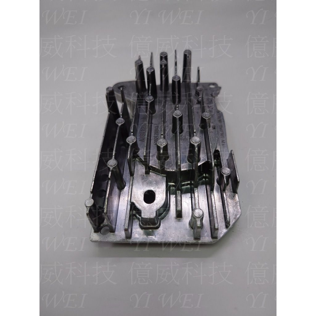 tw-11134207-7rbkc-m8yfpdzskzll00