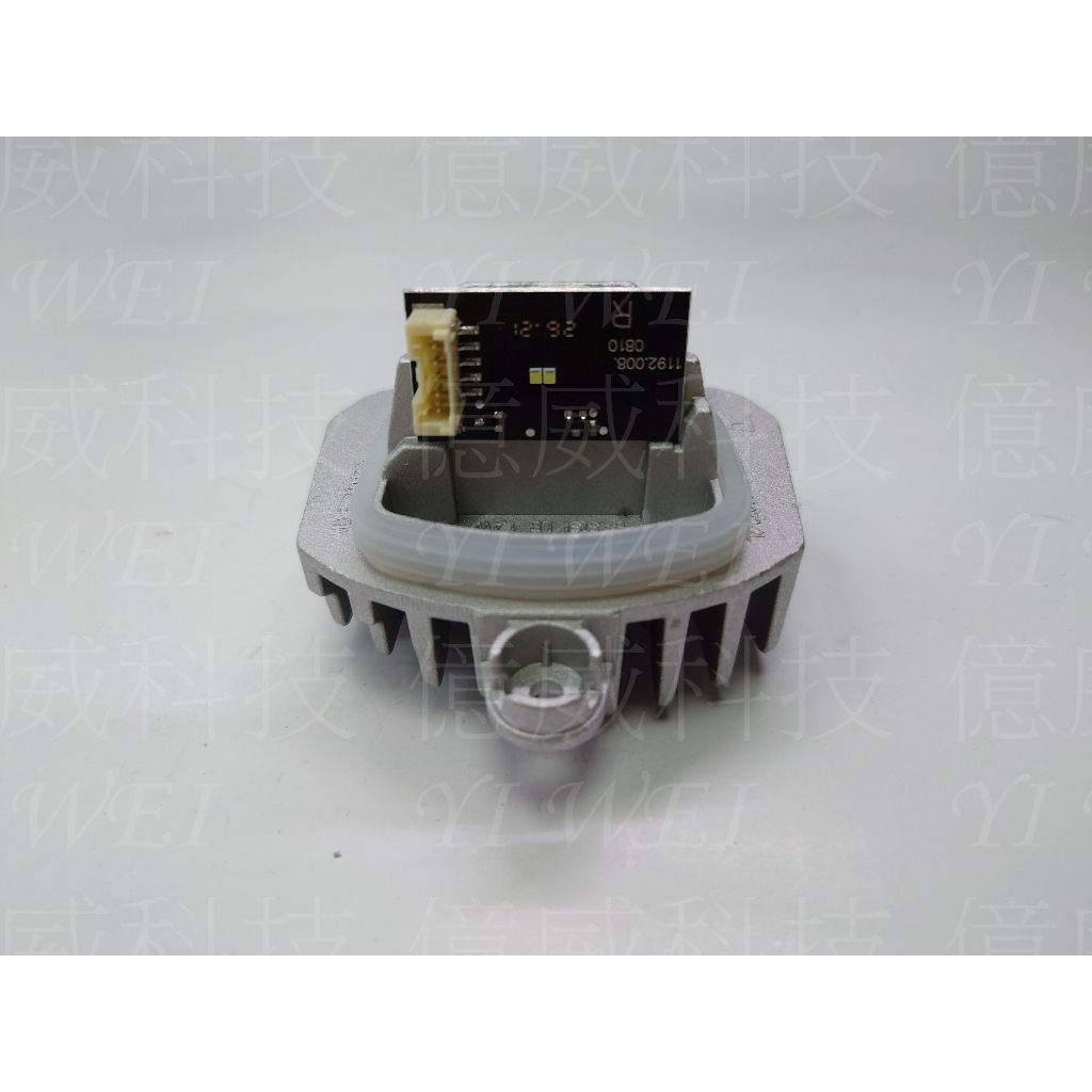 tw-11134207-7rbk1-m8zoaf6ovs9y59