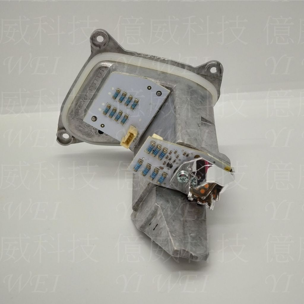 tw-11134207-7rbkd-m8vg4o0vwd2x65