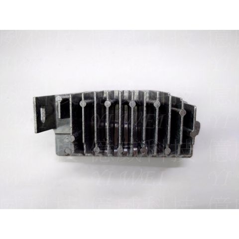 tw-11134207-7rbk7-m8zlflxv63tzcb