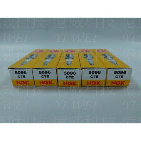 tw-11134207-7r98v-lviaunokcsxa00