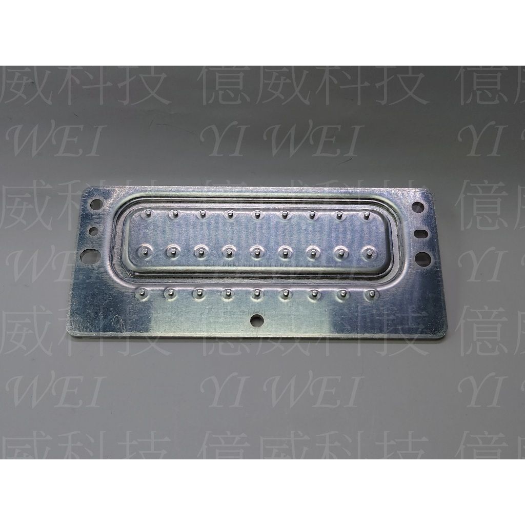 tw-11134207-7rbke-m8y8fj1xrox3aa