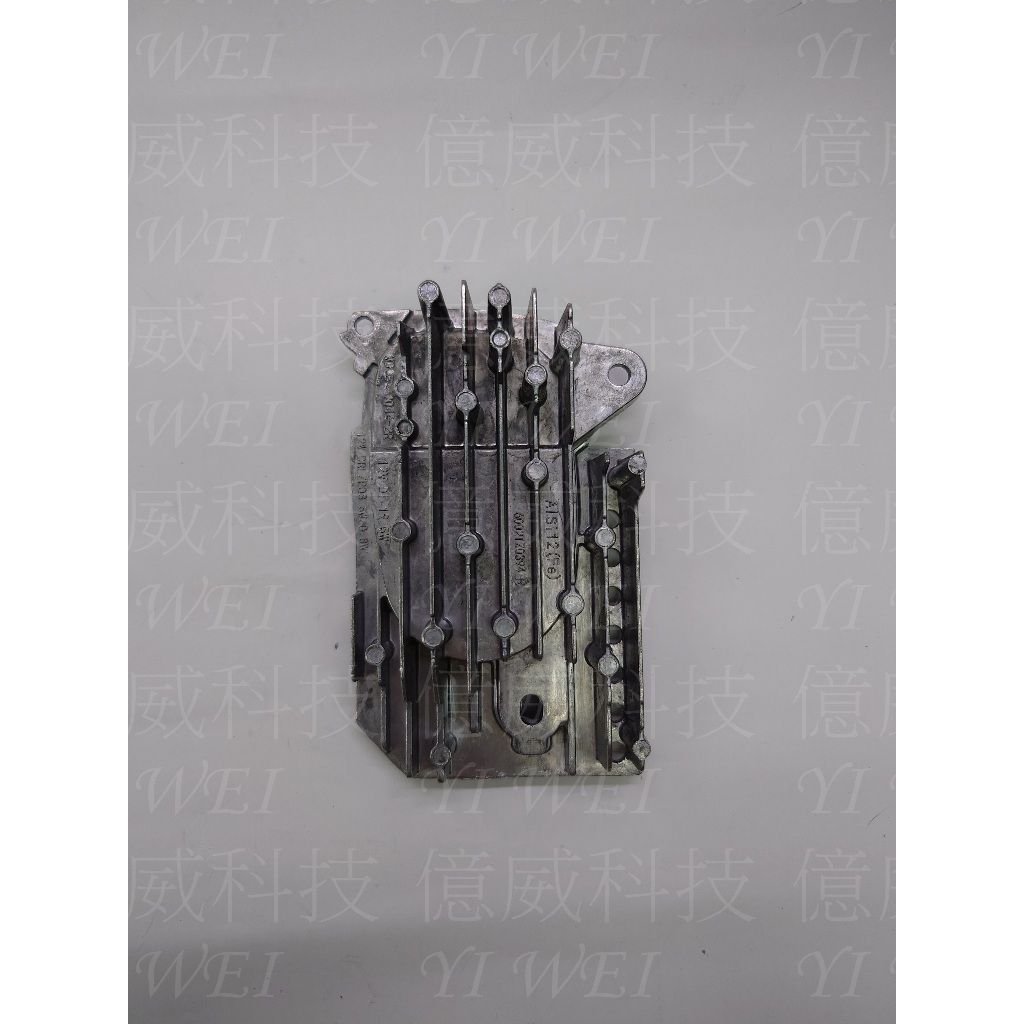 tw-11134207-7rbke-m8ygtsmhwm118b