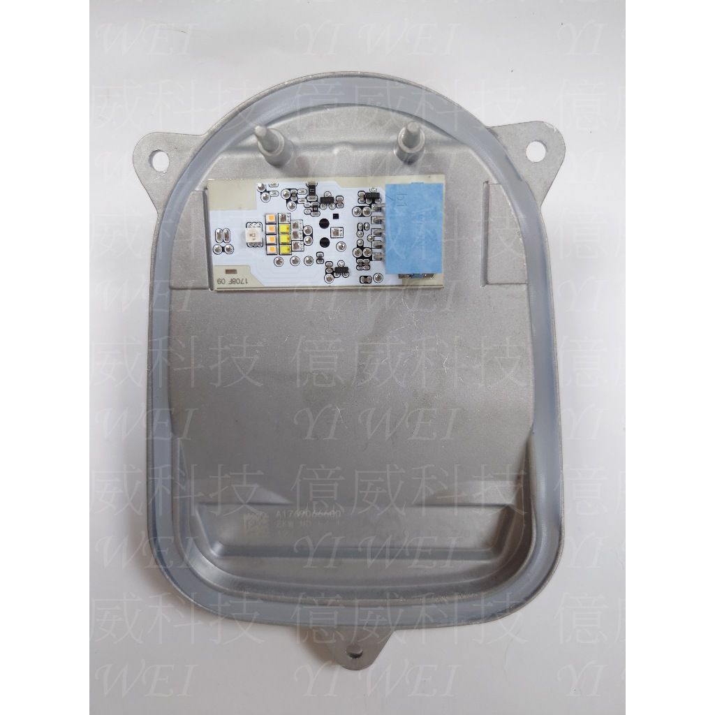 tw-11134207-7r98w-lyukl9iz0ws44c