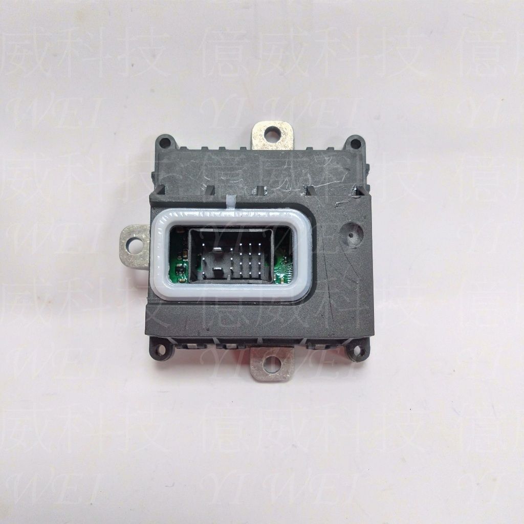 tw-11134207-7rbk8-m8mz3uvd1w2oaf