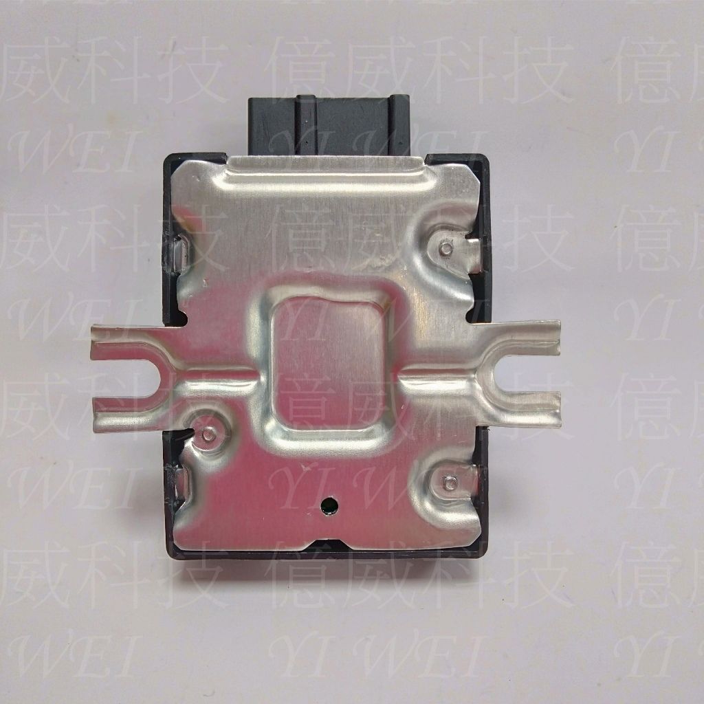 tw-11134207-7rbk9-m8mw8a2lmdpj21