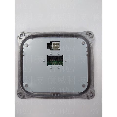 tw-11134207-7r98y-lusob2vathajb7