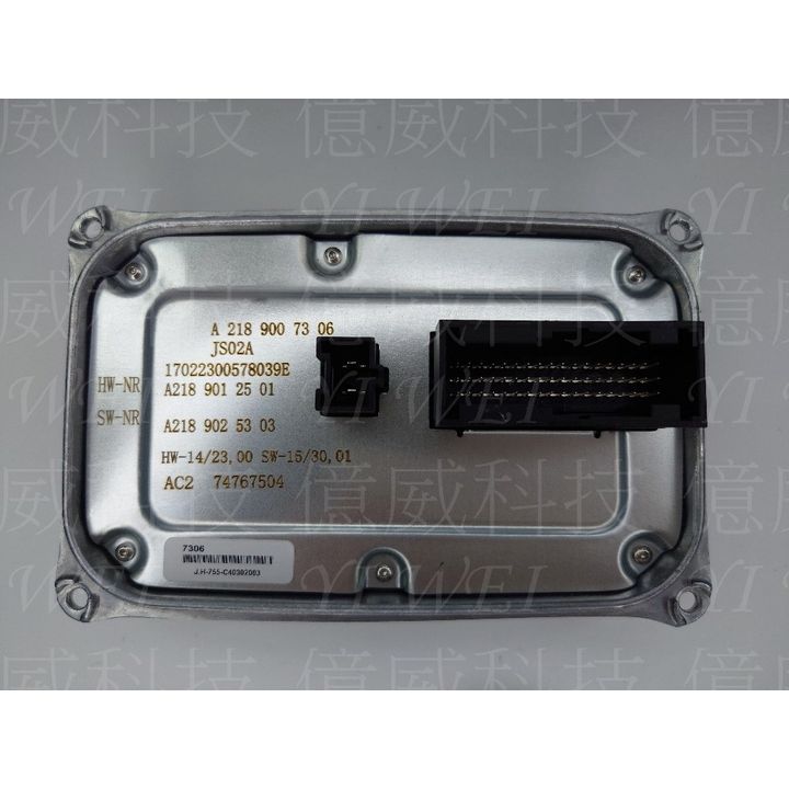 tw-11134207-7r98u-lzg28ahv8f042c