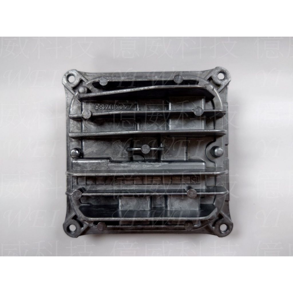 tw-11134207-7r992-lw6mccpsq6g6d2