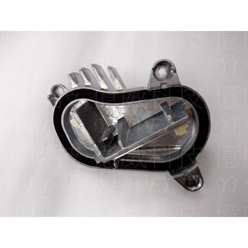 tw-11134207-7rasi-m544sz2tocstb6