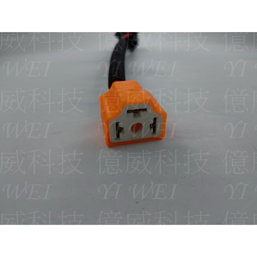 tw-11134207-7rasf-m0li6uzcc6hf0f