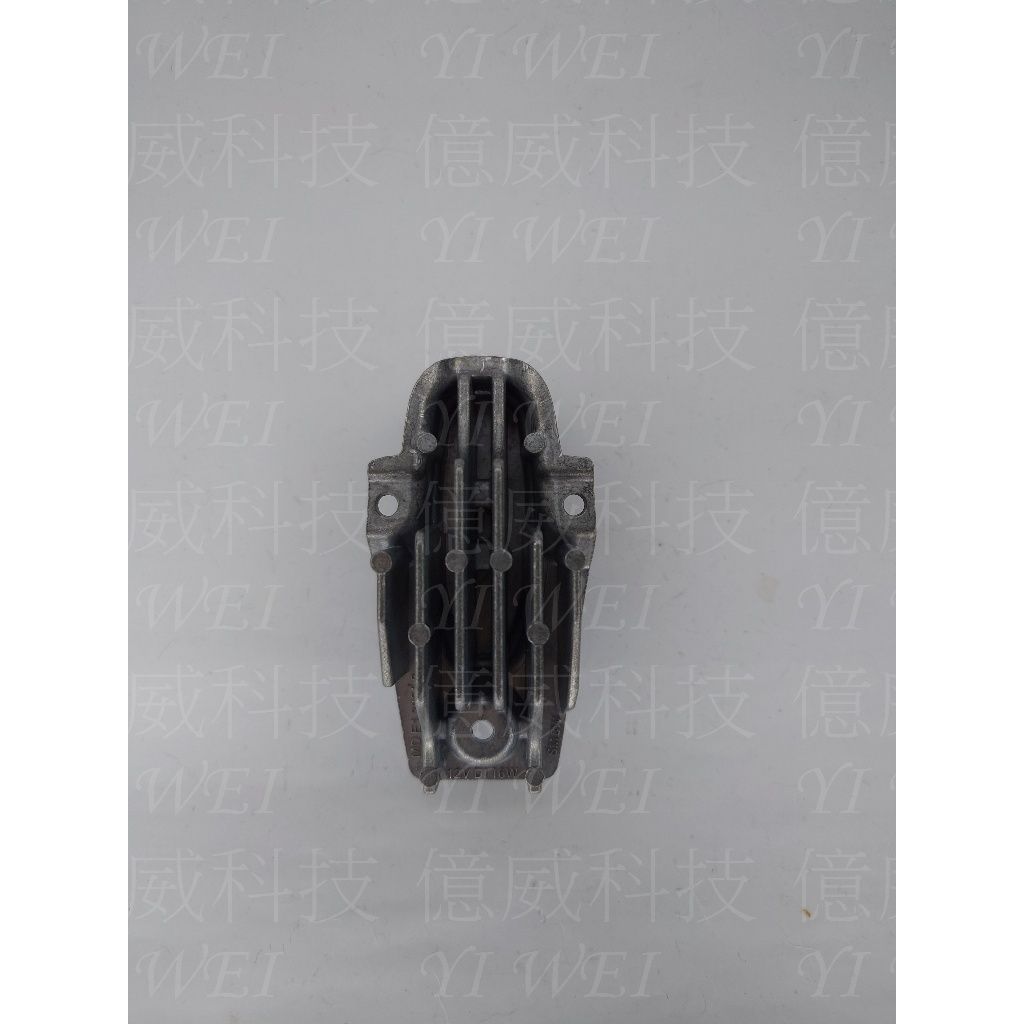 tw-11134207-7ras8-m3ljq5c9uot67c