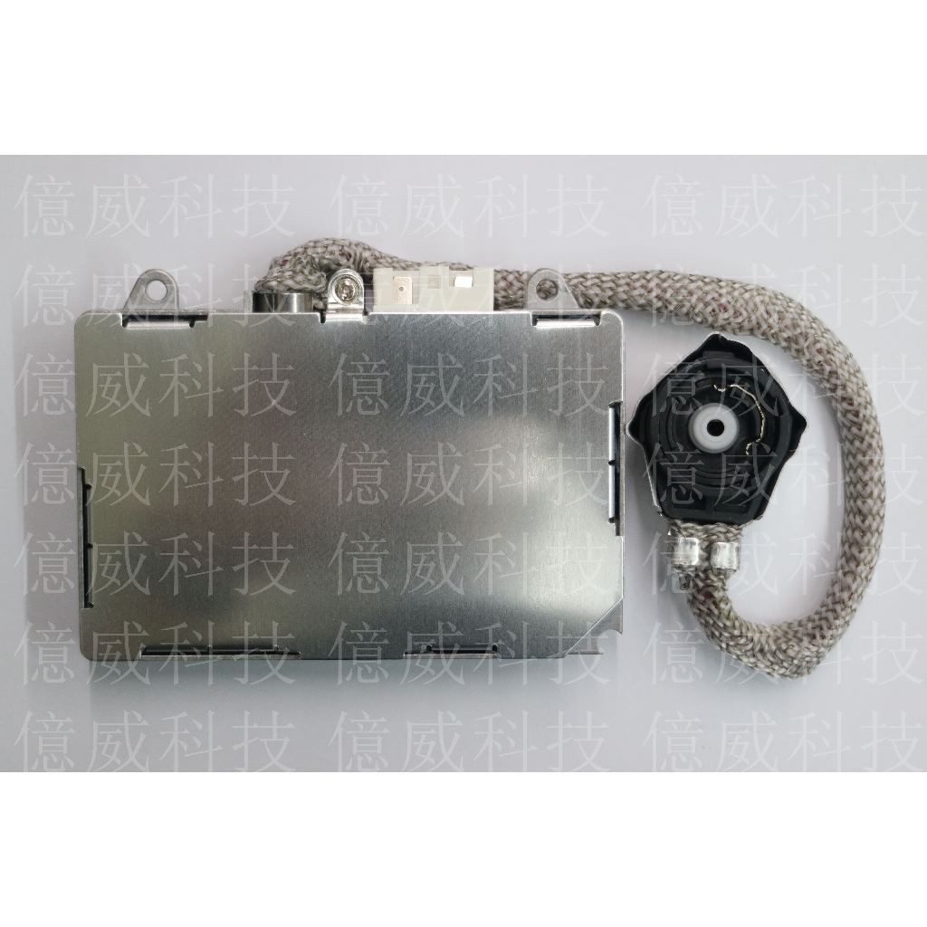 tw-11134207-7r98q-lp96ykf8x5x33b