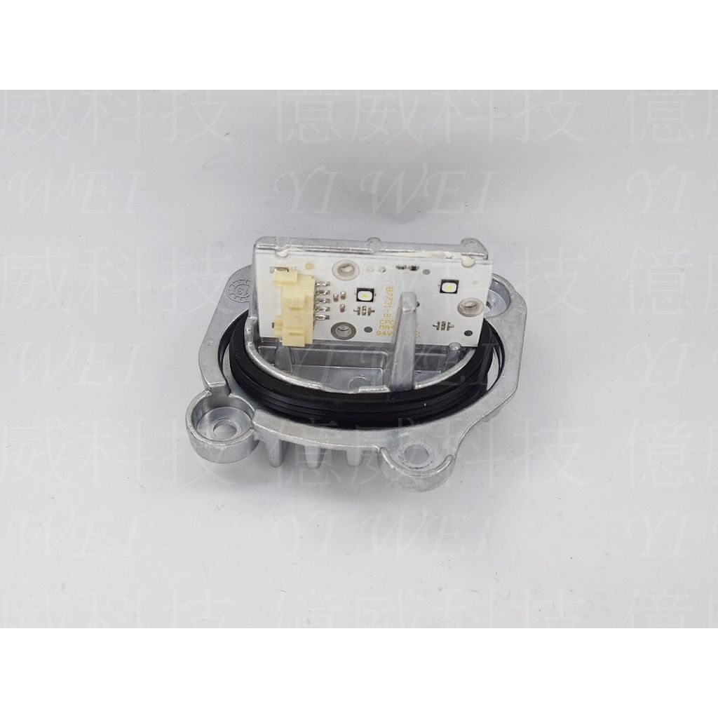 tw-11134207-7ras8-m3khunx0dy560c