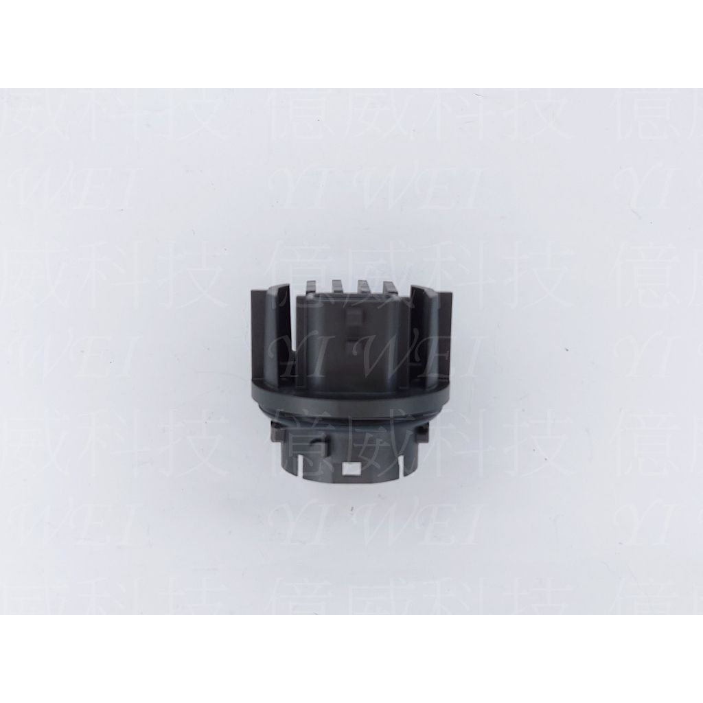 tw-11134207-7rasc-m3a29qm8z5uf16