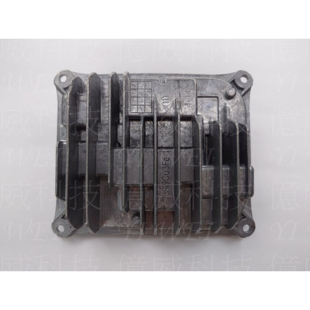 tw-11134207-7r98r-m015k95tuwtb73